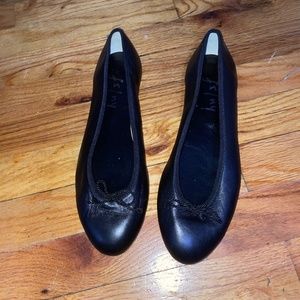 Black Ballerina Flats